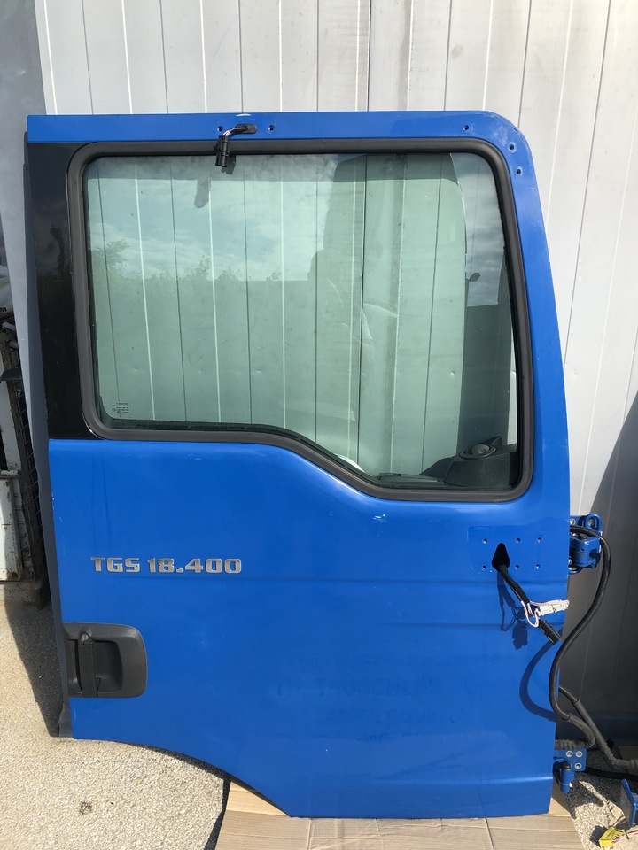 DOORS MAN TGS COMPLETE - Πόρτα και ανταλλακτικά για Φορτηγό: φωτογραφία 2 DOORS MAN TGS COMPLETE - Πόρτα και ανταλλακτικά για Φορτηγό: φωτογραφία 2