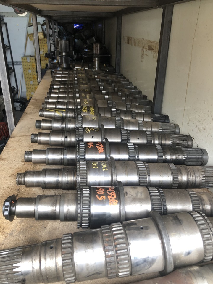 DRIVE SHAFT-MAIN SHAFT-PLANETARY CARRIER ACTROS GEARBOX G240 - Κιβώτιο ταχυτήτων και ανταλλακτικά για Φορτηγό: φωτογραφία 1 DRIVE SHAFT-MAIN SHAFT-PLANETARY CARRIER ACTROS GEARBOX G240 - Κιβώτιο ταχυτήτων και ανταλλακτικά για Φορτηγό: φωτογραφία 1