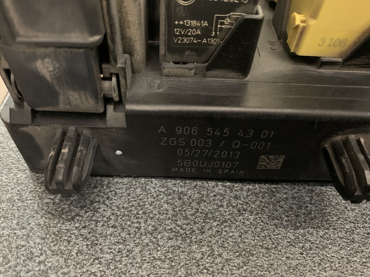 FUSE BOX SPRINTER 901,906 - Ηλεκτρικό σύστημα για Ελαφρύ επαγγελματικό: φωτογραφία 2 FUSE BOX SPRINTER 901,906 - Ηλεκτρικό σύστημα για Ελαφρύ επαγγελματικό: φωτογραφία 2