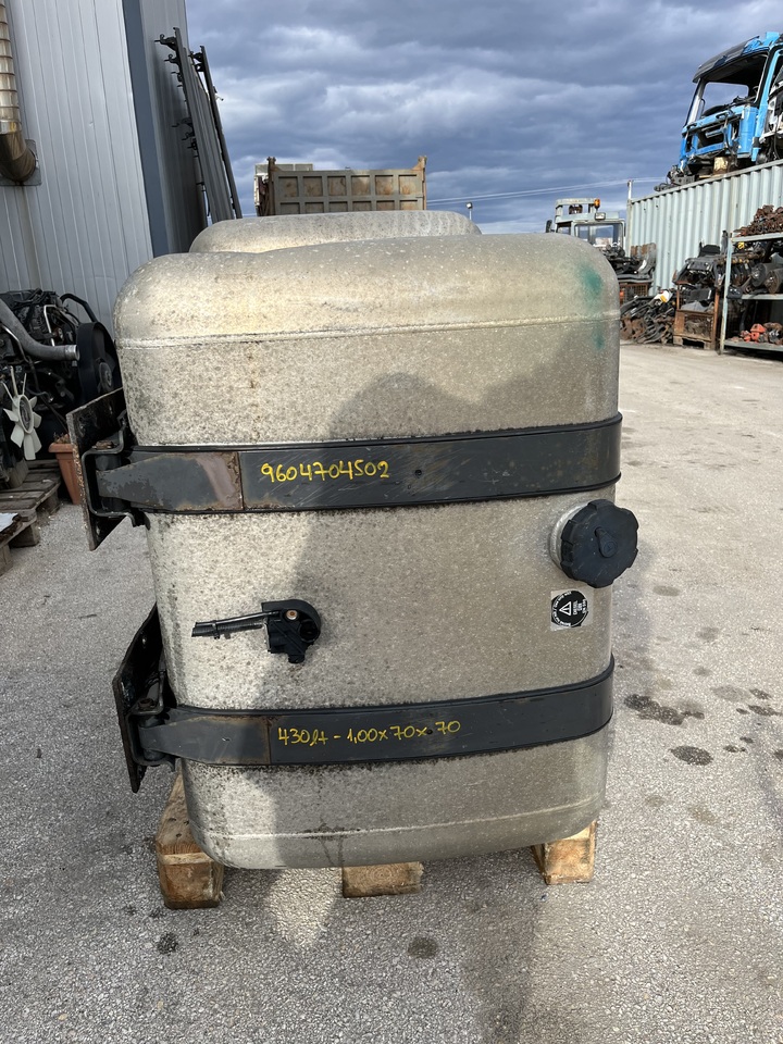 Ρεζερβουάρ καυσίμου για Φορτηγό MERCEDES-BENZ,MAN ACTROS MP4,TGA,TGX: φωτογραφία 7 Ρεζερβουάρ καυσίμου για Φορτηγό MERCEDES-BENZ,MAN ACTROS MP4,TGA,TGX: φωτογραφία 7