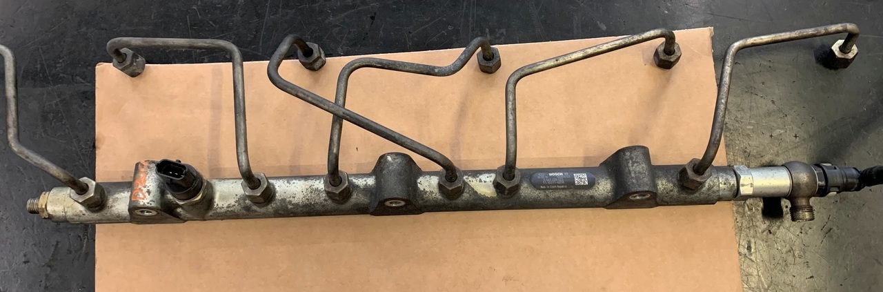 PRESSURE PIPE COMMON RAIL MAN TGA - Κινητήρας και ανταλλακτικά για Φορτηγό: φωτογραφία 1 PRESSURE PIPE COMMON RAIL MAN TGA - Κινητήρας και ανταλλακτικά για Φορτηγό: φωτογραφία 1