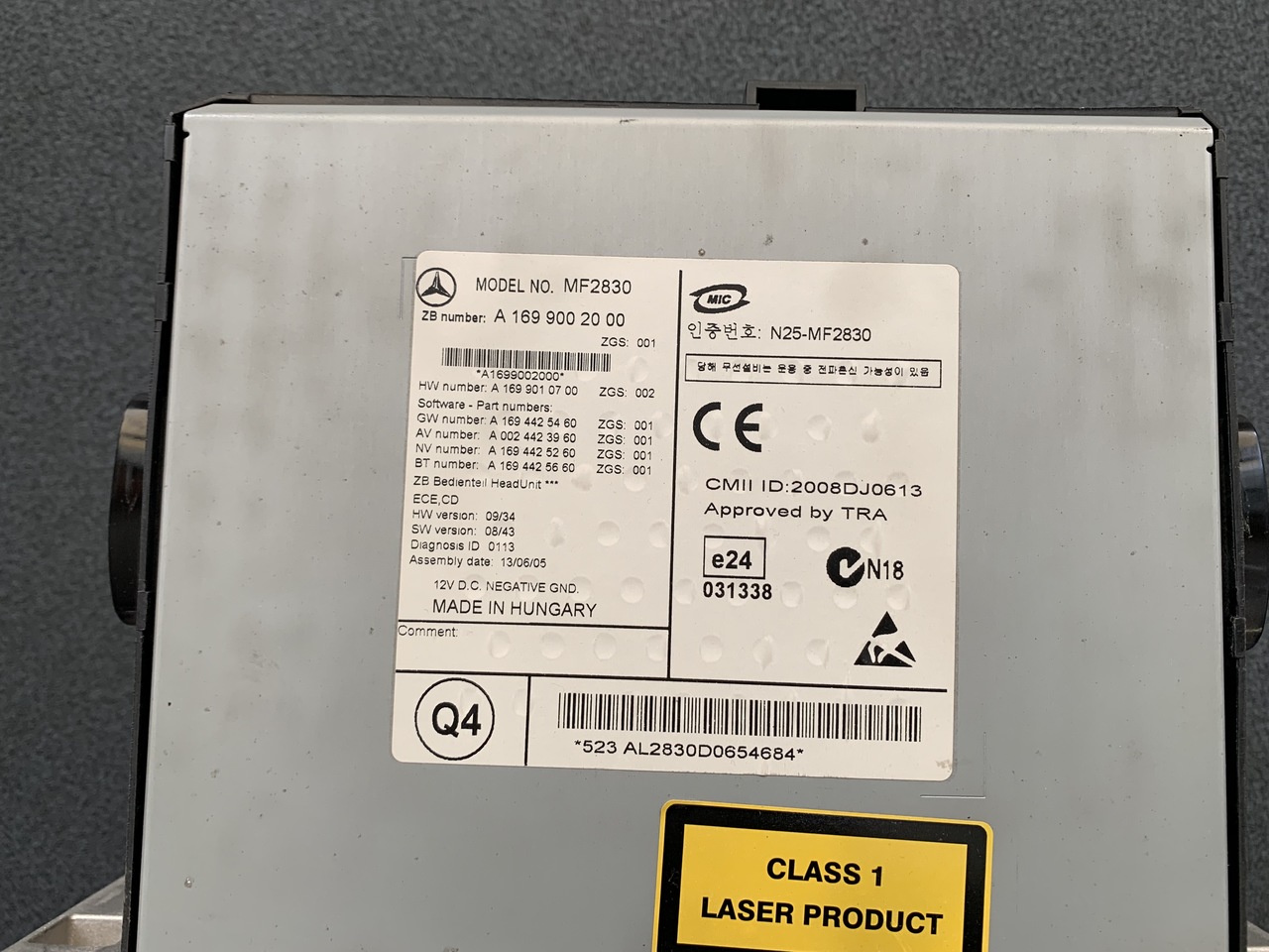 RADIO CD MERCEDES SPRINTER 906 MF2830 - Σύστημα πλοήγησης για Ελαφρύ επαγγελματικό: φωτογραφία 2 RADIO CD MERCEDES SPRINTER 906 MF2830 - Σύστημα πλοήγησης για Ελαφρύ επαγγελματικό: φωτογραφία 2