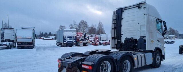 Volvo FH500 Globe XL Hidastin, I-See, I-Save - Τράκτορας: φωτογραφία 4 Volvo FH500 Globe XL Hidastin, I-See, I-Save - Τράκτορας: φωτογραφία 4