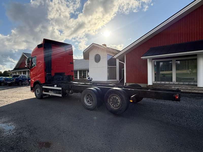 Volvo FH540 2019 - Φορτηγό σασί: φωτογραφία 5 Volvo FH540 2019 - Φορτηγό σασί: φωτογραφία 5
