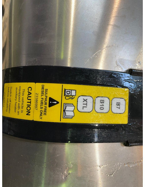 Volvo  - Ρεζερβουάρ καυσίμου: φωτογραφία 5 Volvo  - Ρεζερβουάρ καυσίμου: φωτογραφία 5