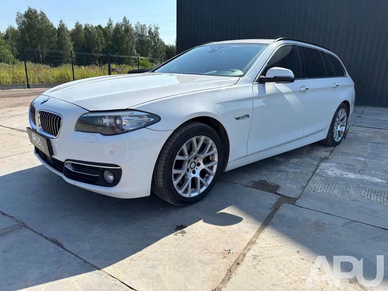 BMW 535D XDRIVE F11 - Αυτοκίνητο: φωτογραφία 1 BMW 535D XDRIVE F11 - Αυτοκίνητο: φωτογραφία 1