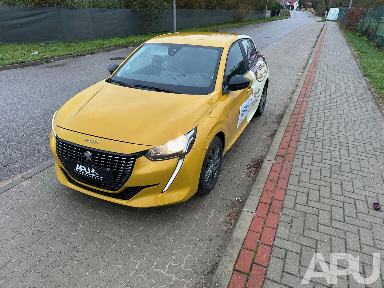 PEUGEOT 208 1,2 VAN - Αυτοκίνητο: φωτογραφία 1 PEUGEOT 208 1,2 VAN - Αυτοκίνητο: φωτογραφία 1