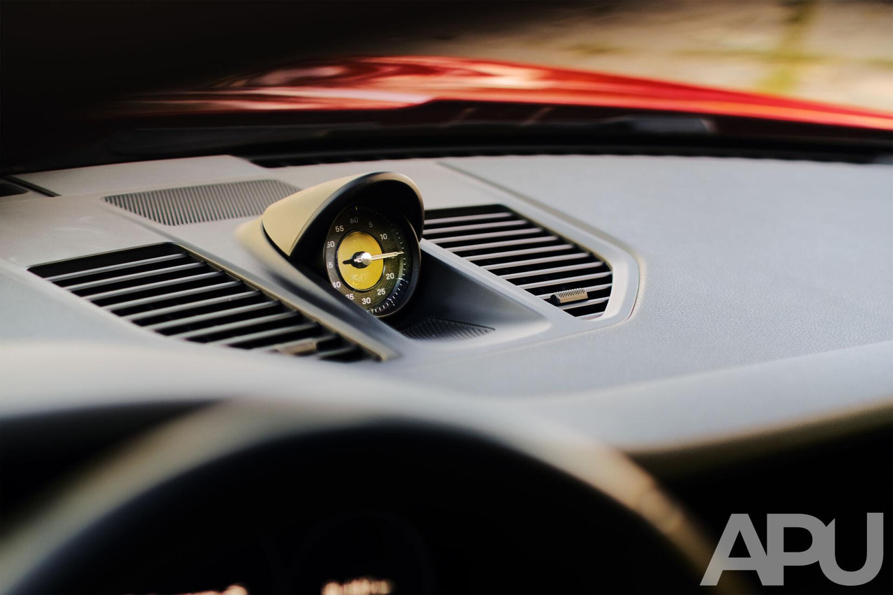 Porsche 911 - Αυτοκίνητο: φωτογραφία 5 Porsche 911 - Αυτοκίνητο: φωτογραφία 5