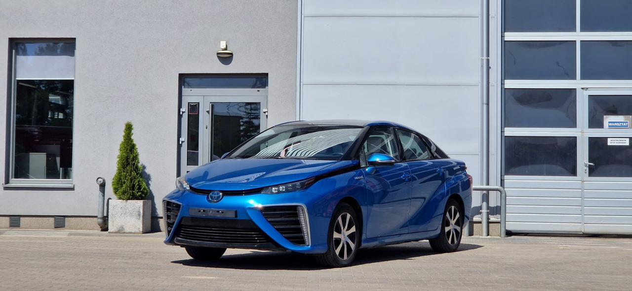 Toyota Mirai - Λιμουζίνα/ Sedan: φωτογραφία 2 Toyota Mirai - Λιμουζίνα/ Sedan: φωτογραφία 2