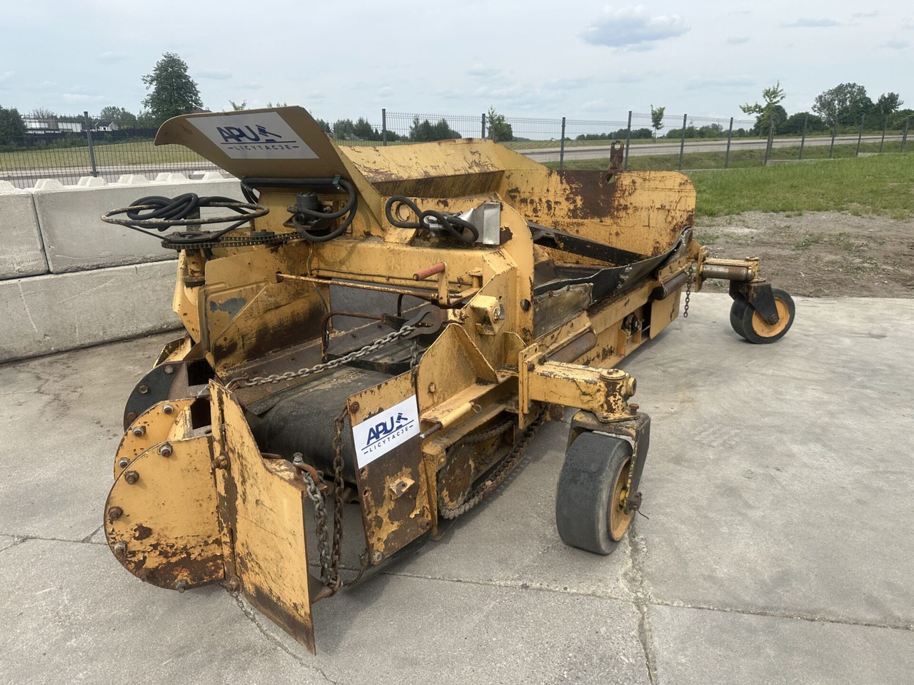 WISCONSIN ENGINE V461D poboczarka - Ξέστρο: φωτογραφία 1 WISCONSIN ENGINE V461D poboczarka - Ξέστρο: φωτογραφία 1