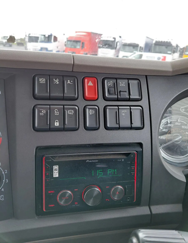 2020 DAF 260 HP AUTO CURTAINSIDER - Φορτηγό μουσαμάς: φωτογραφία 4 2020 DAF 260 HP AUTO CURTAINSIDER - Φορτηγό μουσαμάς: φωτογραφία 4