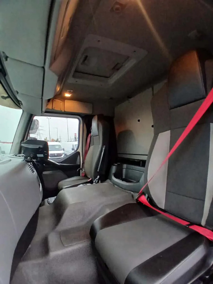 Leasing 2020 Renault D18 Wide Curtainsider 2020 Renault D18 Wide Curtainsider: φωτογραφία 12 Leasing 2020 Renault D18 Wide Curtainsider 2020 Renault D18 Wide Curtainsider: φωτογραφία 12