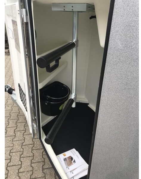 Bücker Careliner M - Τρέιλερ μεταφοράς αλόγων: φωτογραφία 5 Bücker Careliner M - Τρέιλερ μεταφοράς αλόγων: φωτογραφία 5