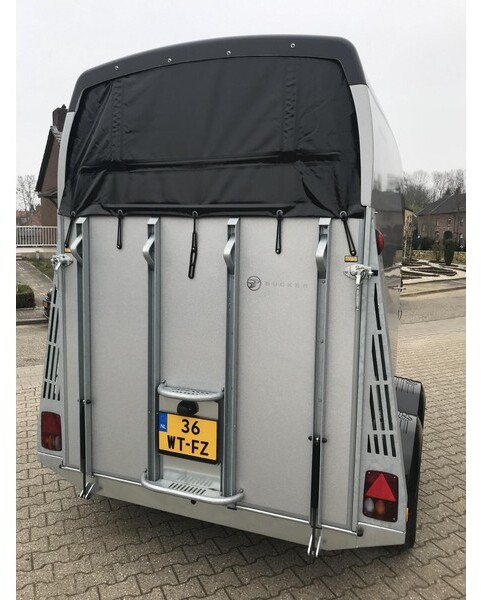 Bücker Careliner M - Τρέιλερ μεταφοράς αλόγων: φωτογραφία 2 Bücker Careliner M - Τρέιλερ μεταφοράς αλόγων: φωτογραφία 2