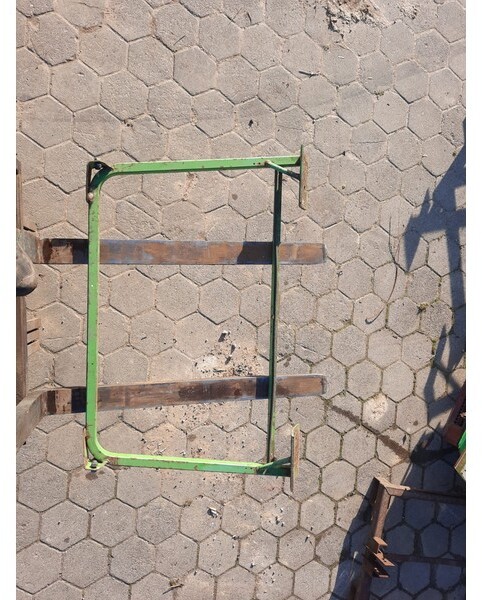 Deutz Fahr 06 07 - Καμπίνα και εσωτερικό για Γεωργικά μηχανήματα: φωτογραφία 1 Deutz Fahr 06 07 - Καμπίνα και εσωτερικό για Γεωργικά μηχανήματα: φωτογραφία 1