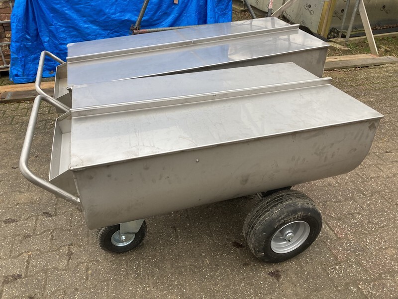 RVS voerwagen - Μηχανηματα κτηνοτροφιασ: φωτογραφία 2 RVS voerwagen - Μηχανηματα κτηνοτροφιασ: φωτογραφία 2