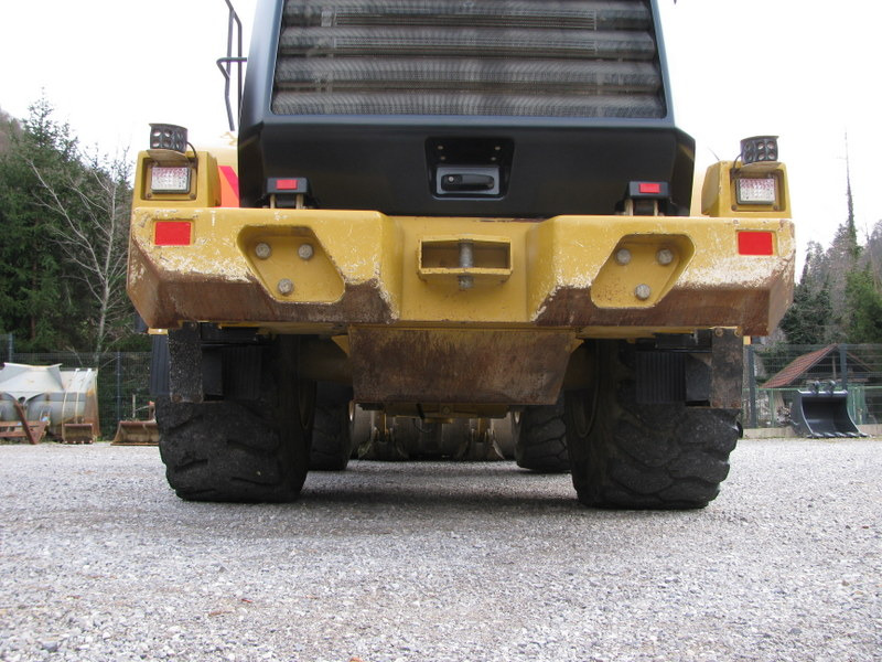 Ελαστιχοφόρος φορτωτής CATERPILLAR 966K TOP condition: φωτογραφία 9