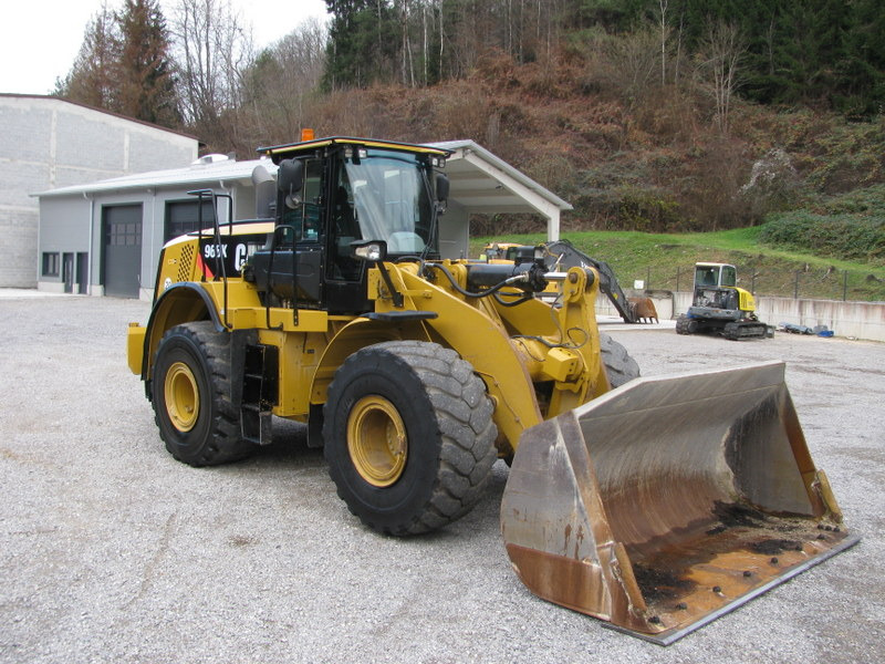 Ελαστιχοφόρος φορτωτής CATERPILLAR 966K TOP condition: φωτογραφία 6
