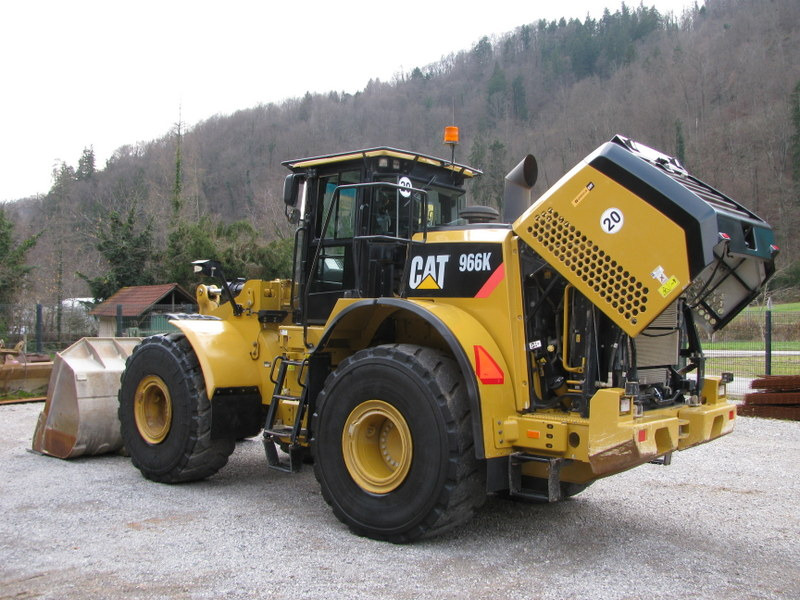 Ελαστιχοφόρος φορτωτής CATERPILLAR 966K TOP condition: φωτογραφία 13