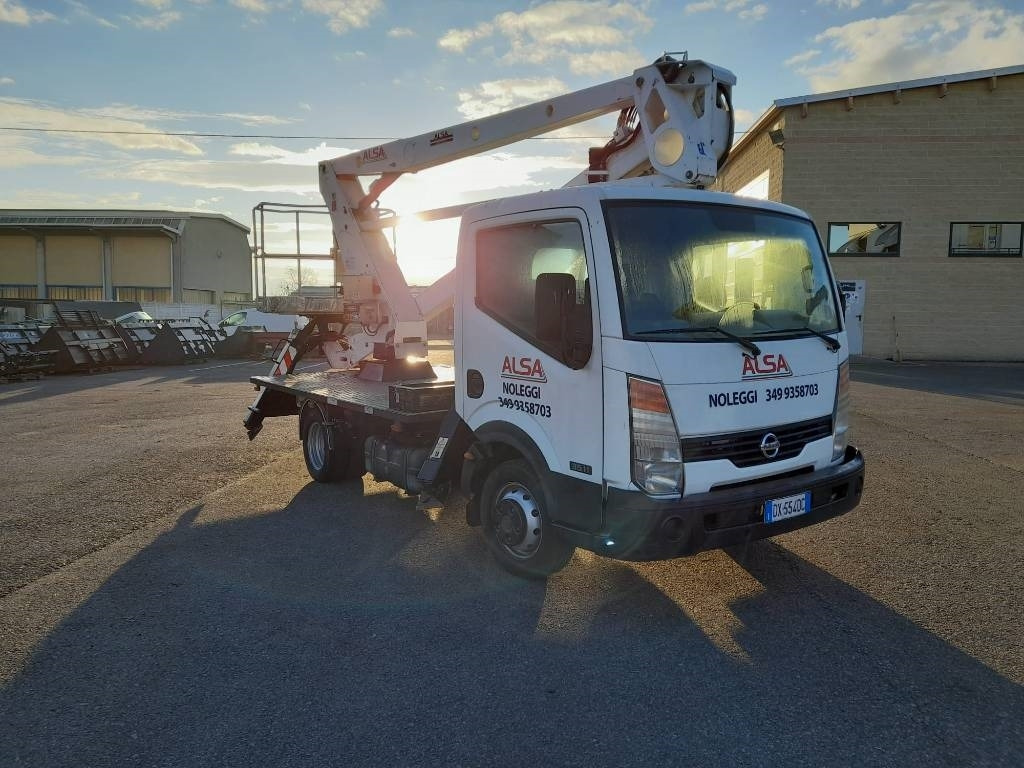 Oil & Steel 189 - Φορτηγό με εναέρια πλατφόρμα: φωτογραφία 3 Oil & Steel 189 - Φορτηγό με εναέρια πλατφόρμα: φωτογραφία 3