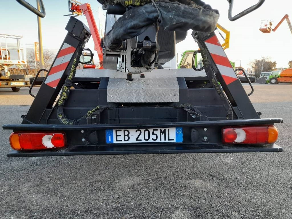 Oil & Steel 2112 - Φορτηγό με εναέρια πλατφόρμα: φωτογραφία 3 Oil & Steel 2112 - Φορτηγό με εναέρια πλατφόρμα: φωτογραφία 3