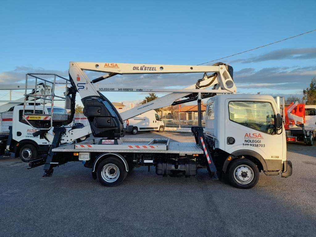 Oil & Steel 2112 - Φορτηγό με εναέρια πλατφόρμα: φωτογραφία 2 Oil & Steel 2112 - Φορτηγό με εναέρια πλατφόρμα: φωτογραφία 2