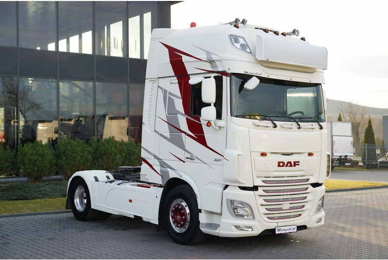 DAF XF 530 / RETARDER / I-PARK COOL / SUPER SPACE CAB / FULL AIRMATI - Τράκτορας: φωτογραφία 4 DAF XF 530 / RETARDER / I-PARK COOL / SUPER SPACE CAB / FULL AIRMATI - Τράκτορας: φωτογραφία 4