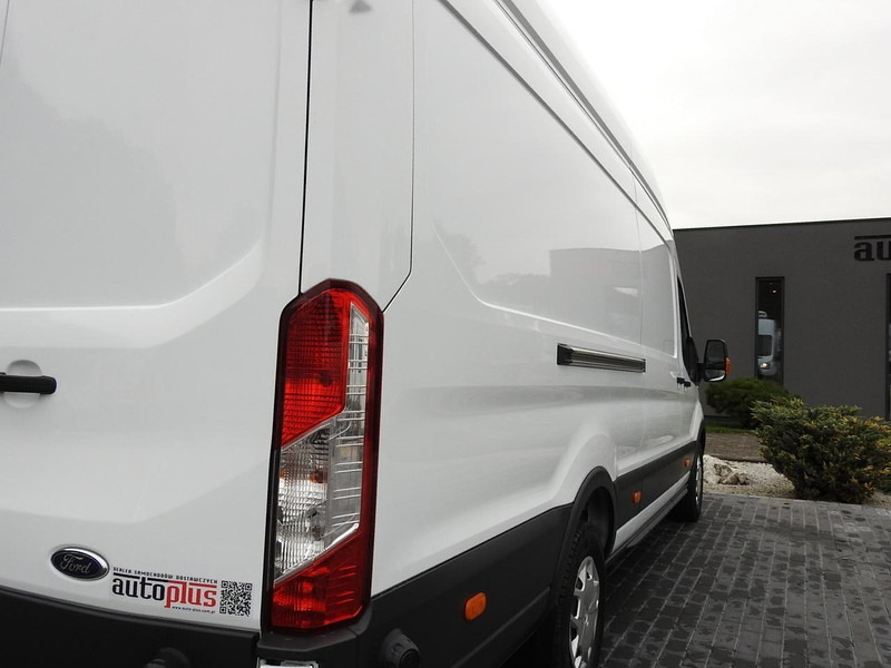 Επαγγελματικό αυτοκίνητο ψυγείο Ford TRANSIT FURGON CHŁODNIA  0*C FUNKCJA GRZANIA ZASILANIE 230V TEMP: φωτογραφία 17 Επαγγελματικό αυτοκίνητο ψυγείο Ford TRANSIT FURGON CHŁODNIA  0*C FUNKCJA GRZANIA ZASILANIE 230V TEMP: φωτογραφία 17