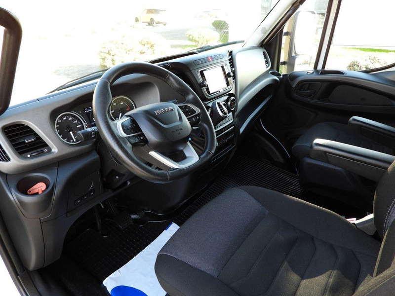 Iveco DAILY 70C18 PLANDEKA WINDA 16 PALET WEBASTO TEMPOMAT NAWIGACJA L - Επαγγελματικό αυτοκίνητο με μουσαμά: φωτογραφία 2 Iveco DAILY 70C18 PLANDEKA WINDA 16 PALET WEBASTO TEMPOMAT NAWIGACJA L - Επαγγελματικό αυτοκίνητο με μουσαμά: φωτογραφία 2