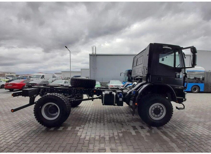 Iveco EuroCargo 4x4 ML150E28WS Chassis - Φορτηγό σασί: φωτογραφία 5 Iveco EuroCargo 4x4 ML150E28WS Chassis - Φορτηγό σασί: φωτογραφία 5