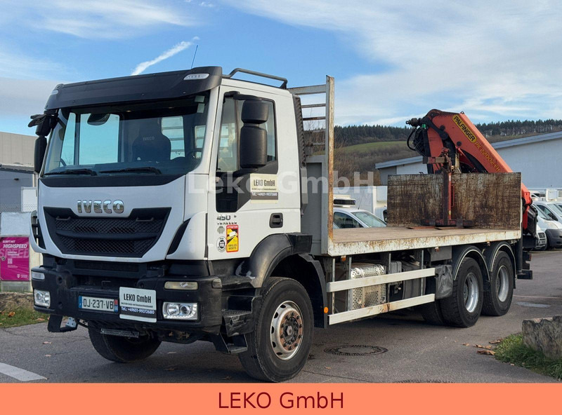 Iveco Trakker 450 Mit Kran( Palfinger PK 22002 .EH) - Φορτηγό με ανοιχτή καρότσα, Φορτηγό με γερανό: φωτογραφία 4 Iveco Trakker 450 Mit Kran( Palfinger PK 22002 .EH) - Φορτηγό με ανοιχτή καρότσα, Φορτηγό με γερανό: φωτογραφία 4