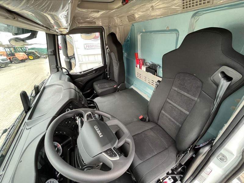 Leasing Iveco X-WAY AD200X36/P HR OFF 3 way tipper Iveco X-WAY AD200X36/P HR OFF 3 way tipper: φωτογραφία 19