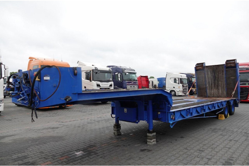 Kaiser LAWETA NISKOPODWOZIOWA / NAJAZDY HYDRAULICZNE / WCIĄGARKA / 2 OS - Επικαθήμενο με χαμηλό δάπεδο: φωτογραφία 4 Kaiser LAWETA NISKOPODWOZIOWA / NAJAZDY HYDRAULICZNE / WCIĄGARKA / 2 OS - Επικαθήμενο με χαμηλό δάπεδο: φωτογραφία 4