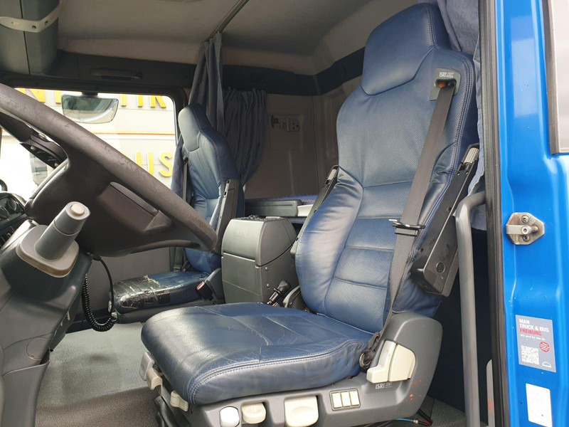 Φορτηγό ξυλείας, Φορτηγό με γερανό για τη μεταφορά ξυλείας MAN TGA 26.480 6x4 LOGLIFT DOLL WOOD TRANSPORTER: φωτογραφία 15 Φορτηγό ξυλείας, Φορτηγό με γερανό για τη μεταφορά ξυλείας MAN TGA 26.480 6x4 LOGLIFT DOLL WOOD TRANSPORTER: φωτογραφία 15