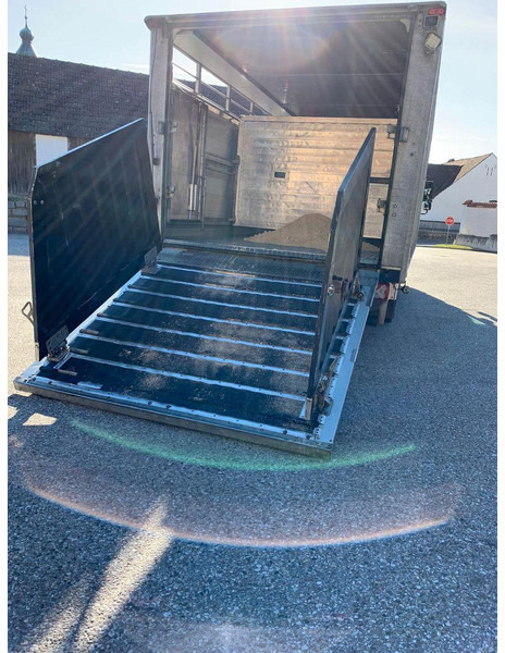 MAN TGL 12.250 - Φορτηγό μεταφορά ζώων: φωτογραφία 3 MAN TGL 12.250 - Φορτηγό μεταφορά ζώων: φωτογραφία 3