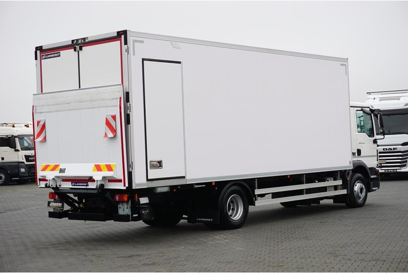 MAN TGM / 15.250 / EURO 6 / CHŁODNIA + WINDA / ŁAD. 6 750 KG / 18 PA - Φορτηγό ψυγείο: φωτογραφία 5 MAN TGM / 15.250 / EURO 6 / CHŁODNIA + WINDA / ŁAD. 6 750 KG / 18 PA - Φορτηγό ψυγείο: φωτογραφία 5