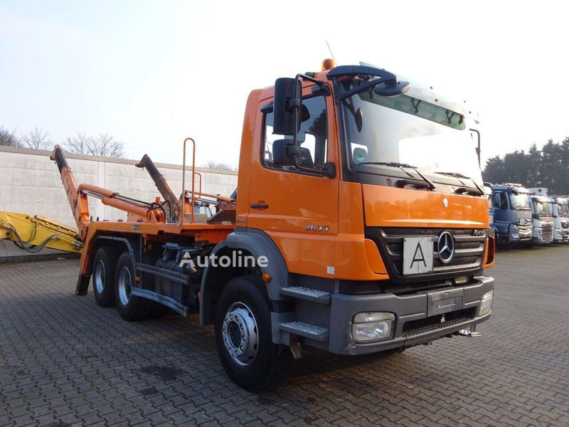Mercedes-Benz 2633 Axor - Skip loader - Φορτηγό καδοφόρος φορτωτής: φωτογραφία 4 Mercedes-Benz 2633 Axor - Skip loader - Φορτηγό καδοφόρος φορτωτής: φωτογραφία 4