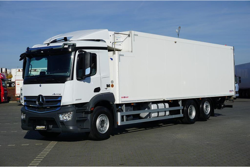 Mercedes-Benz ANTOS / 2535 / EURO 6 / CHŁODNIA + WINDA / 23 PALETY / OŚ SKRĘTN - Φορτηγό ψυγείο: φωτογραφία 1 Mercedes-Benz ANTOS / 2535 / EURO 6 / CHŁODNIA + WINDA / 23 PALETY / OŚ SKRĘTN - Φορτηγό ψυγείο: φωτογραφία 1