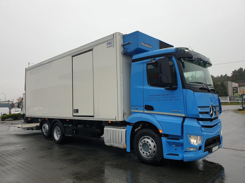 Mercedes-Benz ANTOS 2540 REFRIGERATOR + LIFT + SIDE DOOR - Φορτηγό ψυγείο: φωτογραφία 5 Mercedes-Benz ANTOS 2540 REFRIGERATOR + LIFT + SIDE DOOR - Φορτηγό ψυγείο: φωτογραφία 5