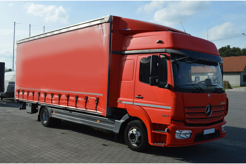 Mercedes-Benz ATEGO 824 EURO 6 1.HAND CURTAINE TILT - Φορτηγό μουσαμάς: φωτογραφία 5 Mercedes-Benz ATEGO 824 EURO 6 1.HAND CURTAINE TILT - Φορτηγό μουσαμάς: φωτογραφία 5