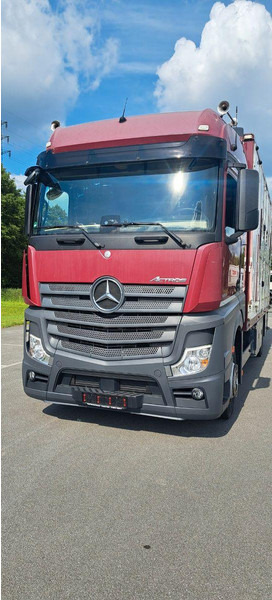Mercedes-Benz Actros 1851 - Φορτηγό μεταφορά ζώων: φωτογραφία 3 Mercedes-Benz Actros 1851 - Φορτηγό μεταφορά ζώων: φωτογραφία 3