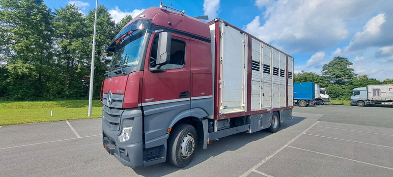 Mercedes-Benz Actros 1851 - Φορτηγό μεταφορά ζώων: φωτογραφία 1 Mercedes-Benz Actros 1851 - Φορτηγό μεταφορά ζώων: φωτογραφία 1