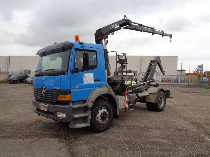 Mercedes-Benz Atego 1828 Hook lift truck + Crane Hiab 102 - Φορτηγό φόρτωσης γάντζου, Φορτηγό με γερανό: φωτογραφία 1 Mercedes-Benz Atego 1828 Hook lift truck + Crane Hiab 102 - Φορτηγό φόρτωσης γάντζου, Φορτηγό με γερανό: φωτογραφία 1