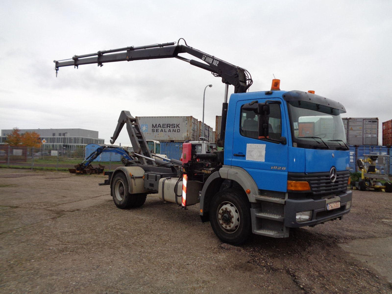 Mercedes-Benz Atego 1828 Hook lift truck + Crane Hiab 102 - Φορτηγό φόρτωσης γάντζου, Φορτηγό με γερανό: φωτογραφία 2 Mercedes-Benz Atego 1828 Hook lift truck + Crane Hiab 102 - Φορτηγό φόρτωσης γάντζου, Φορτηγό με γερανό: φωτογραφία 2
