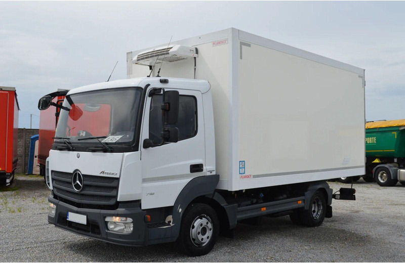 Mercedes-Benz Atego 716 IZOTERMA REFRIGERATOR SIDE DOOR - Φορτηγό ψυγείο: φωτογραφία 1 Mercedes-Benz Atego 716 IZOTERMA REFRIGERATOR SIDE DOOR - Φορτηγό ψυγείο: φωτογραφία 1