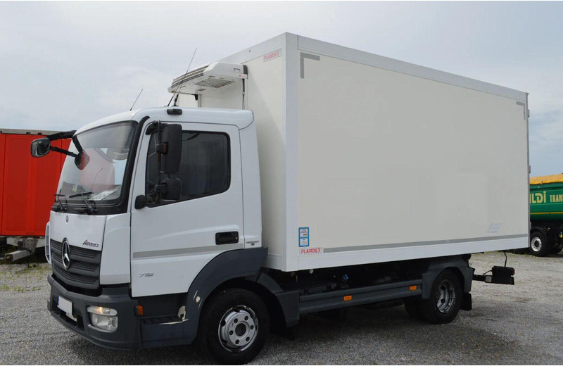 Mercedes-Benz Atego 716 IZOTERMA REFRIGERATOR SIDE DOOR - Φορτηγό ψυγείο: φωτογραφία 2 Mercedes-Benz Atego 716 IZOTERMA REFRIGERATOR SIDE DOOR - Φορτηγό ψυγείο: φωτογραφία 2