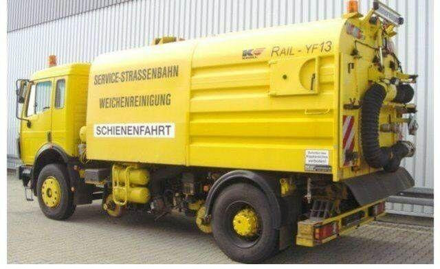 Mercedes-Benz SK 1820 4x2 Schienenreinigungs Kehrmaschine RAIL - Σάρωθρο δρόμων: φωτογραφία 3 Mercedes-Benz SK 1820 4x2 Schienenreinigungs Kehrmaschine RAIL - Σάρωθρο δρόμων: φωτογραφία 3