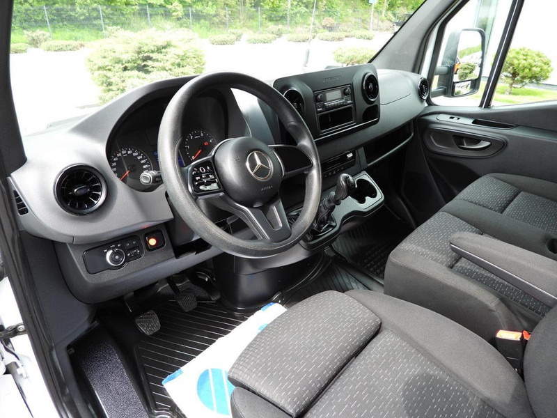 Mercedes-Benz SPRINTER 316 PLANDEKA WINDA 8 PALET WEBASTO TEMPOMAT KLIMATYZACJ - Επαγγελματικό αυτοκίνητο με μουσαμά: φωτογραφία 2 Mercedes-Benz SPRINTER 316 PLANDEKA WINDA 8 PALET WEBASTO TEMPOMAT KLIMATYZACJ - Επαγγελματικό αυτοκίνητο με μουσαμά: φωτογραφία 2