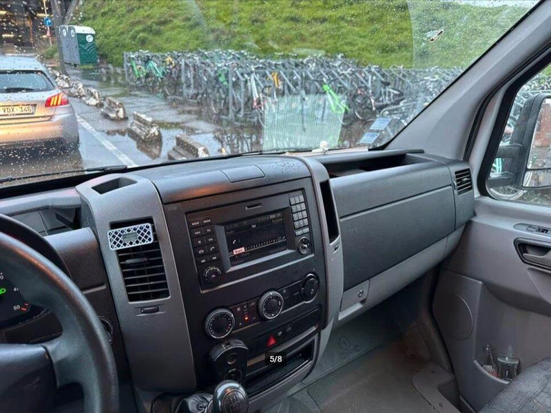 Mercedes-Benz Sprinter Koffer + Tail lift - Επαγγελματικό αυτοκίνητο κόφα: φωτογραφία 4 Mercedes-Benz Sprinter Koffer + Tail lift - Επαγγελματικό αυτοκίνητο κόφα: φωτογραφία 4