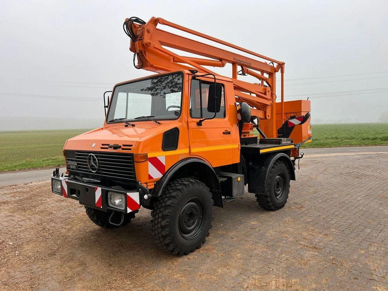Mercedes-Benz Unimog 1200 4x4 - Lifting basket - Φορτηγό, Φορτηγό με γερανό: φωτογραφία 1 Mercedes-Benz Unimog 1200 4x4 - Lifting basket - Φορτηγό, Φορτηγό με γερανό: φωτογραφία 1